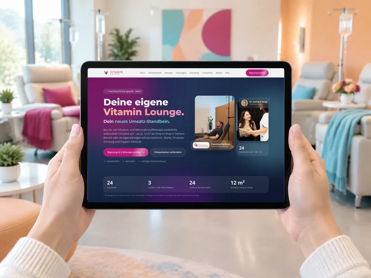 Tablet mit der Vitamin-Lounge-Website